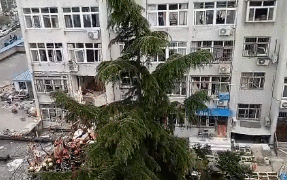 突發(fā)！青島一居民樓發(fā)生爆燃！已造1人死亡，7人受傷！3公里外有震感…